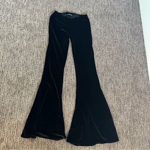 🦋 Brandy Melville velvet black flare pants